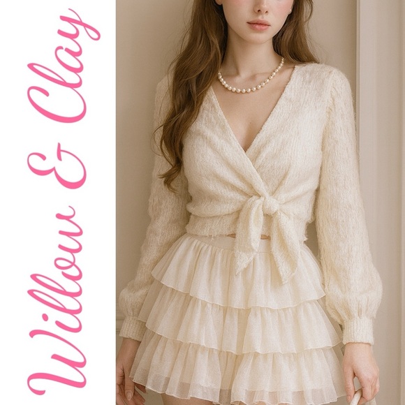 NWT WILLOW AND CLAY FUZZY SEMI SHEER EYELASH SWEATER FAIRYCORE COQUETTE, XS - Picture 9 of 11